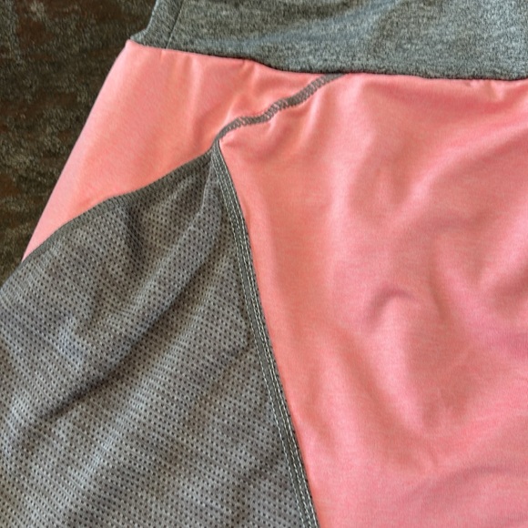 Little Donkey Gray and Pink Athletic Skirt with Zipper Sz L - Picture 2 of 11